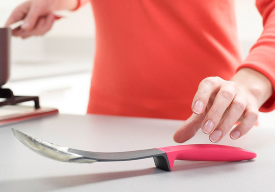 Ложка Joseph Joseph Elevate Solid Spoon, Розовая