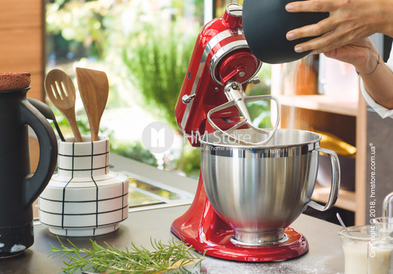 Планетарный миксер KitchenAid Artisan Stand Mixer with Tilting Engine Head 4.8 л, Candy Apple Red 