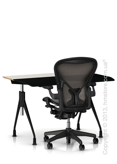 Комплект – стол Herman Miller Envelop Desk, кресло Aeron Сhair