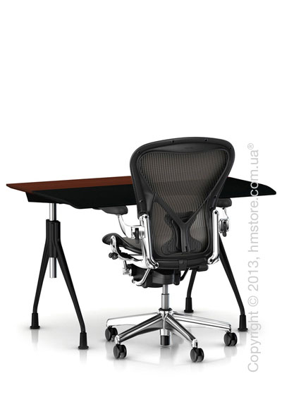 Комплект – стол Herman Miller Envelop Desk, кресло Aeron Chair