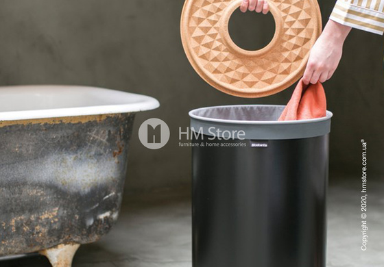 Бак для белья Brabantia Laundry Bin 60 л, Cork Lid, Matt Black and Cork Brown