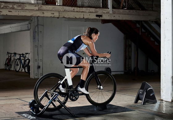 Вентилятор для велотренажеров Wahoo Fitness KICKR Headwind Bluetooth Fan