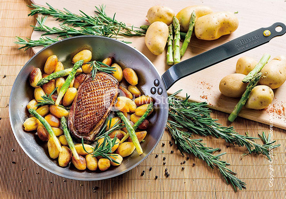 Сковорода-гриль De Buyer Mineral B 26 см