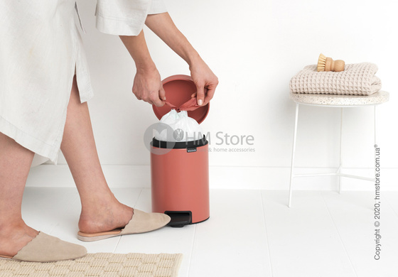 Ведро для мусора Brabantia Pedal Bin NewIcon 3 л, Terracotta Pink