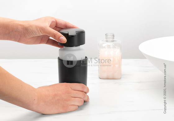 Диспенсер для жидкого мыла Brabantia ReNew, Dark Grey Диспенсер для жидкого мыла Brabantia ReNew, Dark Grey