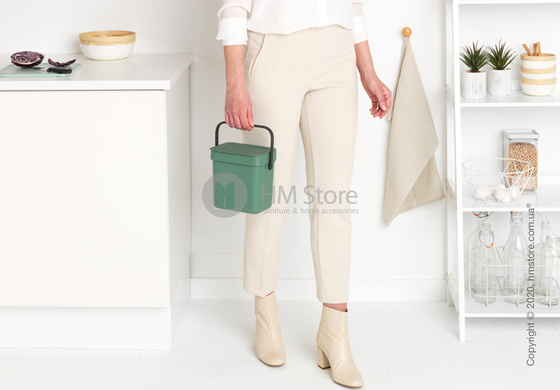 Контейнер для мусора Brabantia Sort & Go, 3 л, Fir Green Контейнер для мусора Brabantia Sort & Go, 3 л, Fir Green