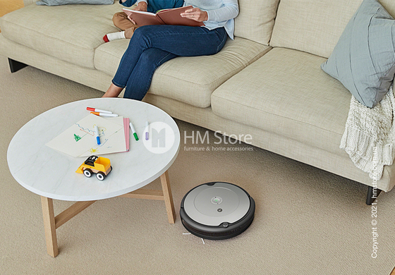 Робот-уборщик iRobot Roomba 698