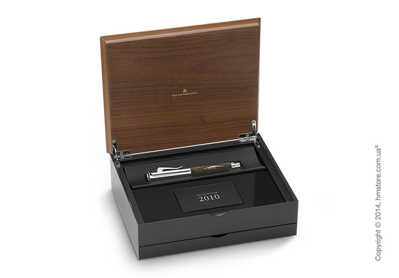 Ручка перьевая Graf von Faber-Castell серия Pen of The Year, коллекция 2010