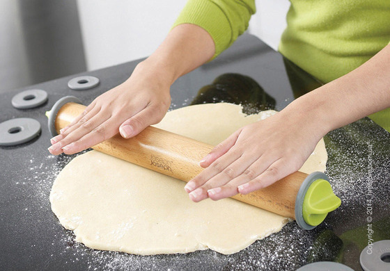 Скалка с кольцами для регулировки Joseph Joseph Adjustable Rolling Pin, Grey and Green