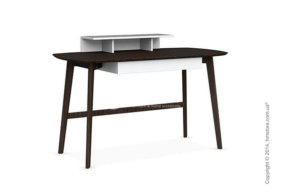 Стол Calligaris Match, Ashwood smoke, Veneer smoke and Lacquered matt optic white Стол Calligaris Match, Ashwood smoke, Veneer smoke and Lacquered matt optic white