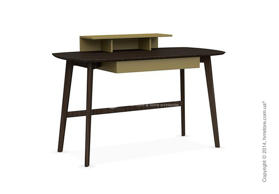 Стол Calligaris Match, Ashwood smoke, Veneer smoke and Lacquered mustard yellow matt Стол Calligaris Match, Ashwood smoke, Veneer smoke and Lacquered mustard yellow matt