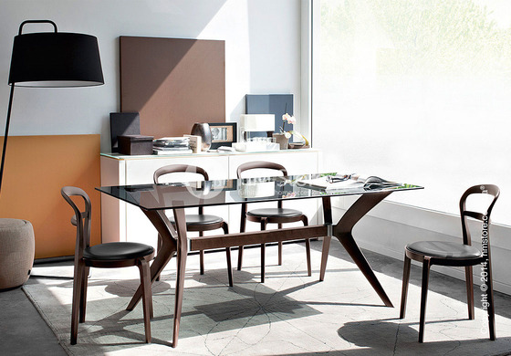Стол Calligaris Tokyo S, Tempered glass transparent and Solid wood wenge Стол Calligaris Tokyo S, Tempered glass transparent and Solid wood wenge