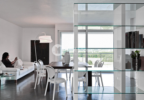 Книжный шкаф Calligaris Lib, Double-sided tall bookcase, Veneer walnut and Glass smoked grey