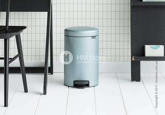 Ведро для мусора Brabantia Pedal Bin NewIcon 12 л, Metallic Mint Ведро для мусора Brabantia Pedal Bin NewIcon 12 л, Metallic Mint