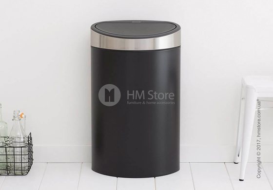 Ведро для мусора Brabantia Touch Bin New 40 л, Matt Black with Brilliant Steel Lid