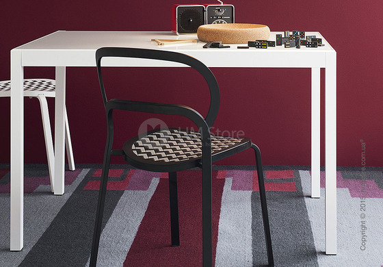 Стол Calligaris Happy, Glass and metal extending table, Frosted tempered glass extrawhite and Aluminium matt optic white