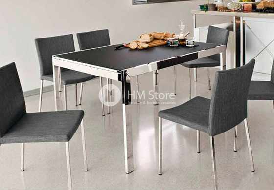 Стол Calligaris Key, Square extending table, Frosted acid etched tempered glass extrawhite and Metal matt optic white