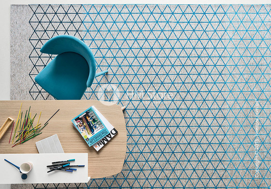 Ковер Calligaris Apotema S, Chenille and cotton, Sand and light blue