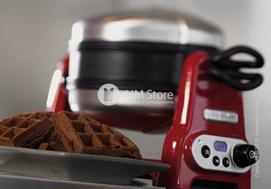 Вафельница KitchenAid Artisan Waffle Baker, Empire Red