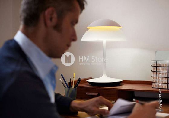 Настольная лампа Philips Hue
