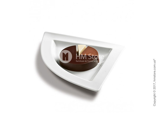 Тарелка мелкая треугольная Villeroy & Boch коллекция New Wave