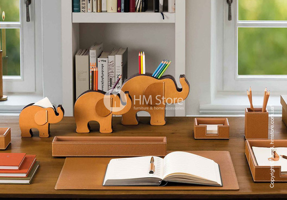 Подставка для ручек Graf von Faber-Castell, Elephant Made From Natural Leather, Small