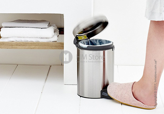 Ведро для мусора Brabantia Pedal Bin Newicon 3 л, Matt Steel Fingerprint Proof