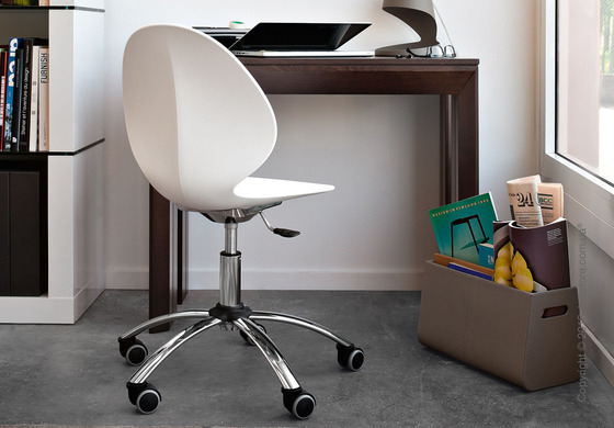 Стол Calligaris Mistery, Veneer cherry