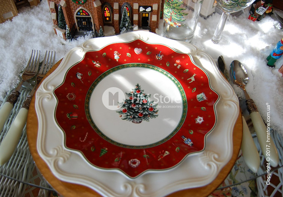 Тарелка десертная мелкая Villeroy & Boch коллекция Toy’s Delight, 24 см, Red