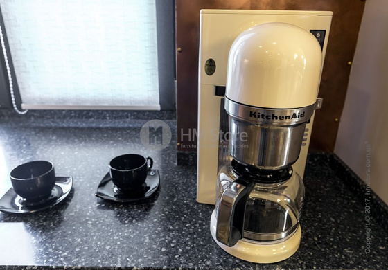 Кофеварка заливного типа KitchenAid Pour Over Coffee Brewer, Almond Cream. Купить