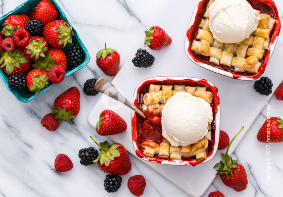 Набор емкостей керамических 10х10 KitchenAid Ceramic Ramekin 4 предмета, Empire Red