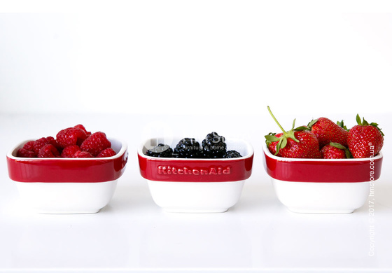 Набор емкостей керамических 10х10 KitchenAid Ceramic Ramekin 4 предмета, Empire Red