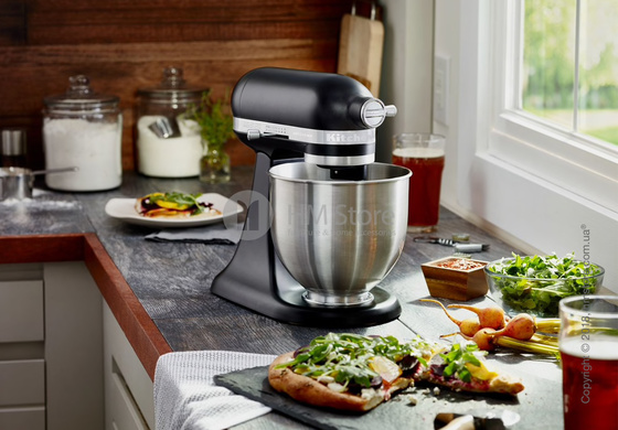 Планетарный миксер KitchenAid Artisan Mini Quart Tilt-Head Stand Mixer 3.3 л, Matte Black. Купить
