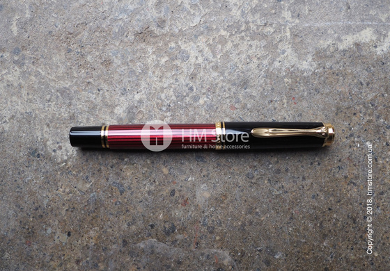 Ручка перьевая Pelikan коллекция Souveran R400, Black-Red