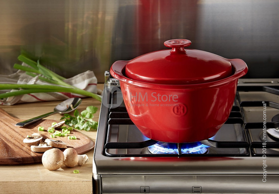 Кастрюля керамическая Emile Henry Cookware Flame 2 л, Burgundy Кастрюля керамическая Emile Henry Cookware Flame 2 л, Burgundy