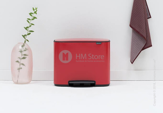 Ведро для сортировки мусора трехсекционное Brabantia Bo Pedal Bin 11/11/11 л, Passion Red