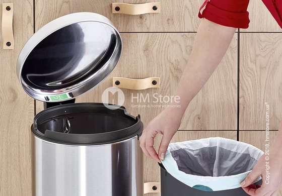 Ведро для мусора Brabantia Pedal Bin NewIcon 30 л, Matt Steel Fingerprint Proof