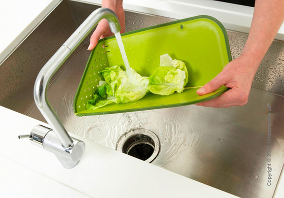 Разделочная доска Joseph Joseph Rinse & Chop Plus, Красная Разделочная доска Joseph Joseph Rinse & Chop Plus, Красная