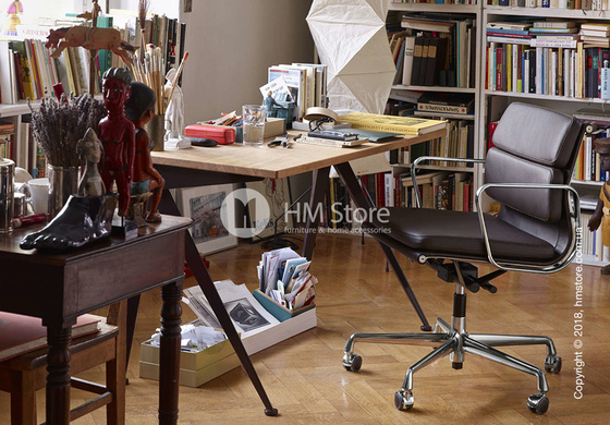 Стол Vitra Compas Direction, American Walnut and Chocolate