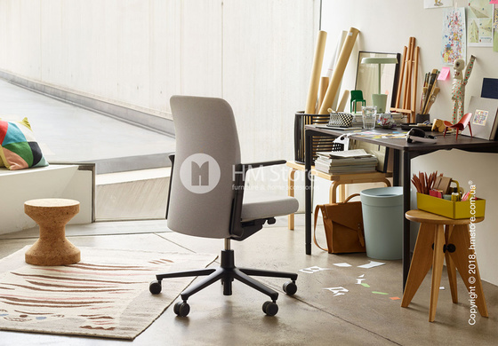 Стол Vitra Map Table, Dark Oak and Basic Dark