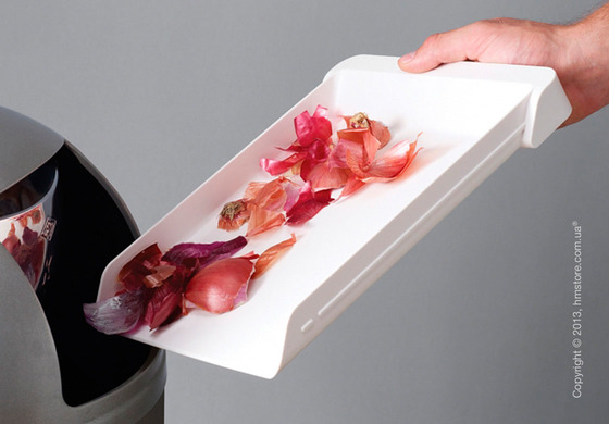 Доска с выдвижным отсеком Joseph Joseph Cut & Collect, Зеленая