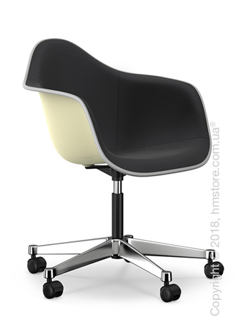 Кресло Vitra Eames Plastic Armchair PACC with full upholstery, Cream shell, Nero