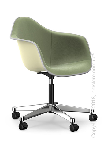 Кресло Vitra Eames Plastic Armchair PACC with full upholstery, Cream shell, Ivory Forest