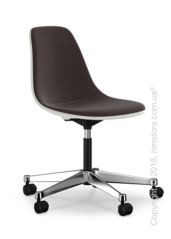 Кресло Vitra Eames Plastic Side Chair PSCC with full upholstery, White shell and Nero Moor Brown