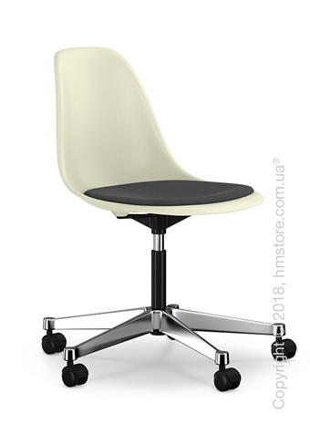 Кресло Vitra Eames Plastic Side Chair PSCC with seat upholstery, Cream shell and Dark Grey