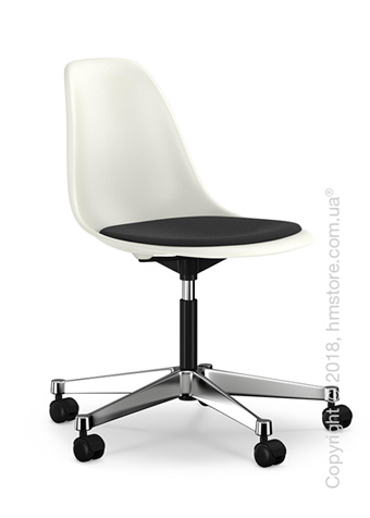 Кресло Vitra Eames Plastic Side Chair PSCC with seat upholstery, White shell and Nero