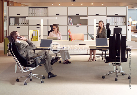 Кресло Vitra Headline Office swivel chair, Skin Nero Кресло Vitra Headline Office swivel chair, Skin Nero
