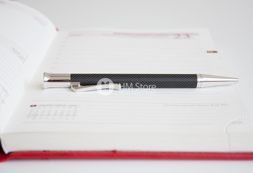 Ручка с уникальным стилем Graf von Faber-Castell 