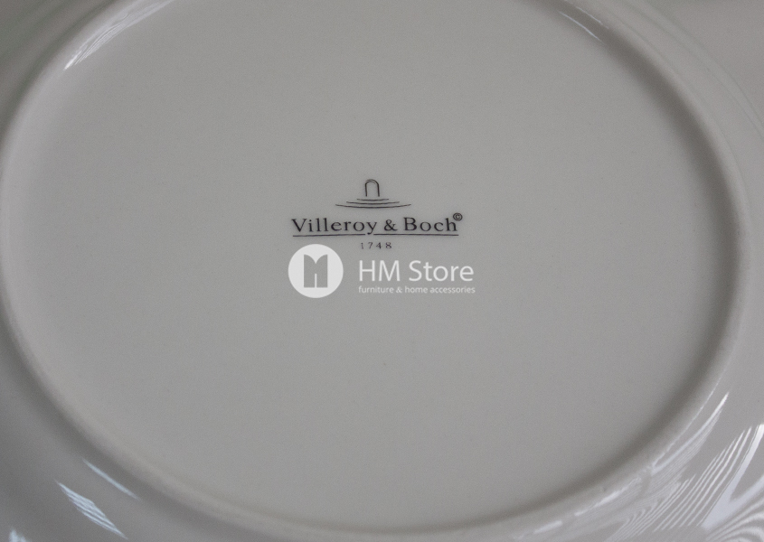 Клеймо бренда Villeroy & Boch на глубокой тарелке 