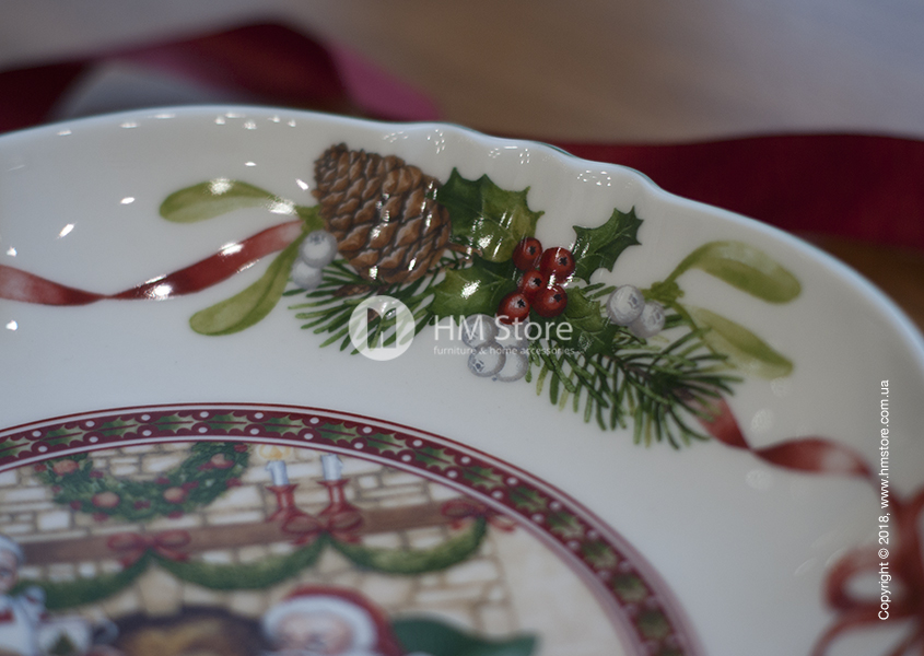 Орнамент внутри стенок блюда